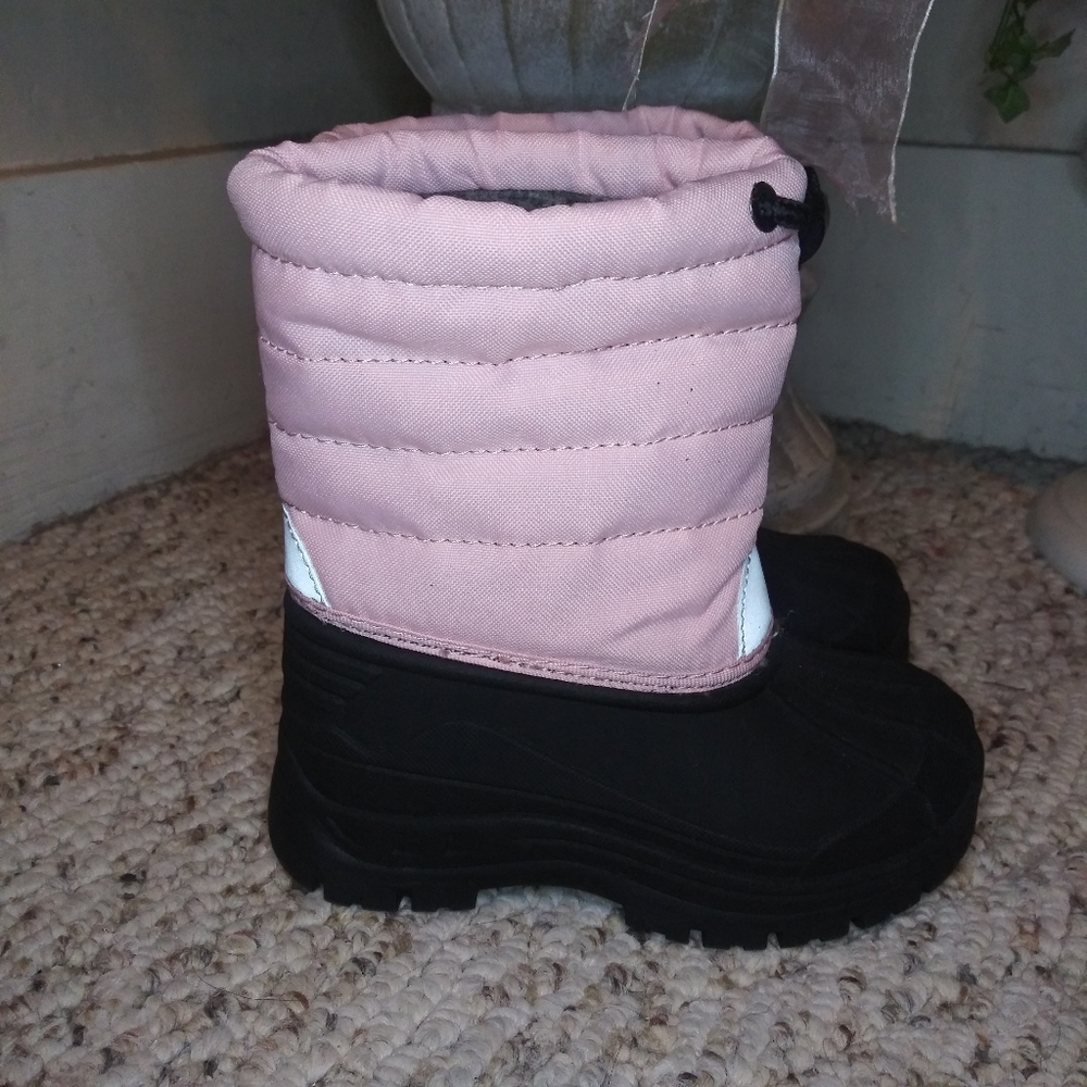 Girls Pink & Black Sherpa Lined Snow Boots